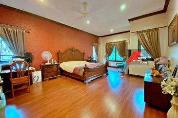 D Villa Equestrian, Kota Damansara