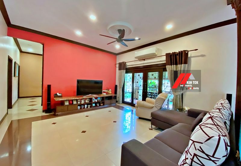 D Villa Equestrian, Kota Damansara