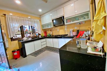 D Villa Equestrian, Kota Damansara