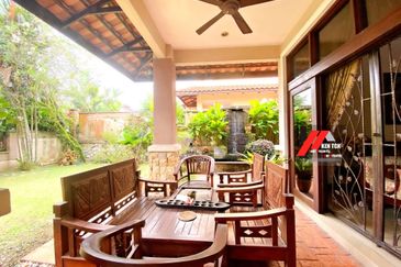 D Villa Botany, Kota Damansara