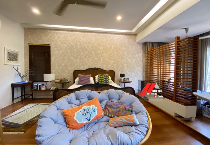 D Villa Equestrian, Kota Damansara