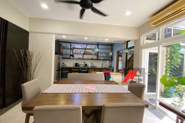 D Villa Equestrian, Kota Damansara