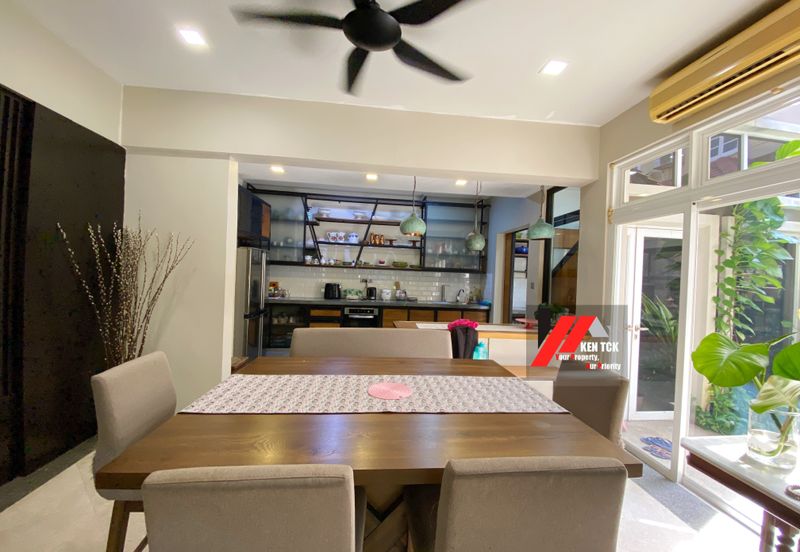 D Villa Equestrian, Kota Damansara