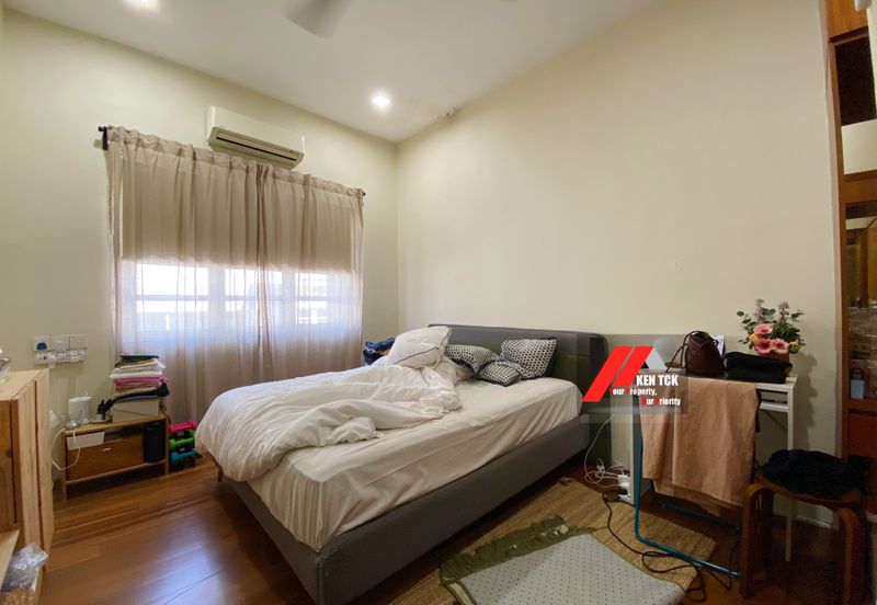 D Villa Equestrian, Kota Damansara