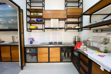 D Villa Equestrian, Kota Damansara