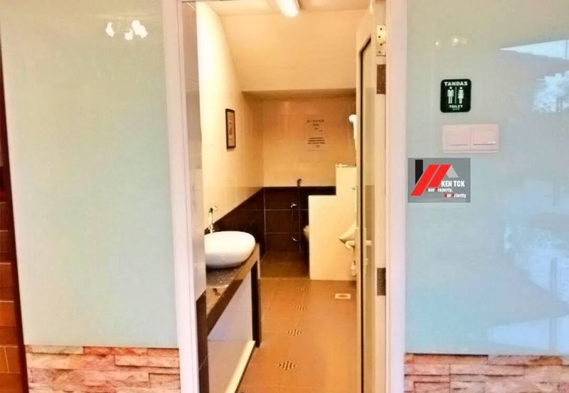 Jalan Rimba Riang 9/1