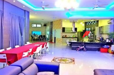 Jalan Rimba Riang 9/1