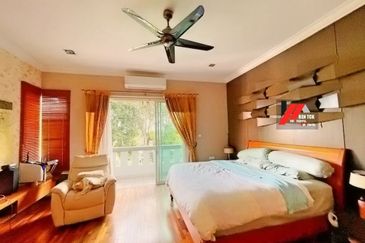 Jalan Rimba Riang 9/1