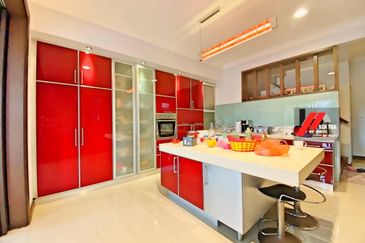 Jalan Rimba Riang 9/1