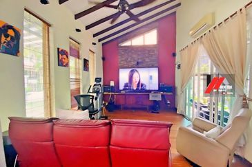 Jalan Rimba Riang 9/1