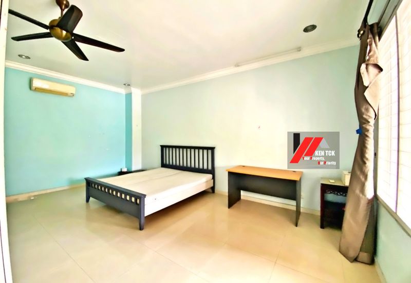 Jalan Rimba Riang 9/1