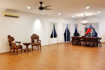 Jalan Rimba Riang 9/1