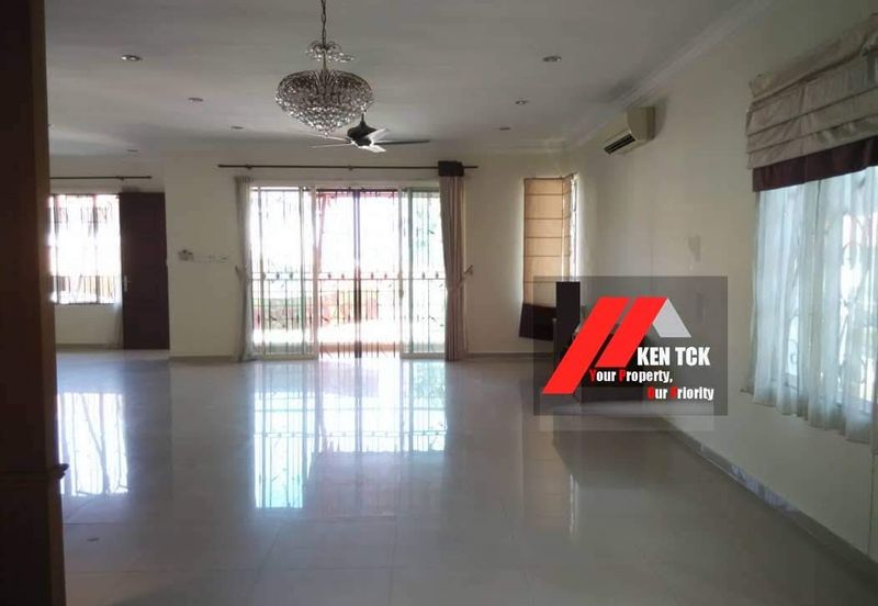 Jalan Rimba Riang 9/1