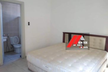 Jalan Rimba Riang 9/1