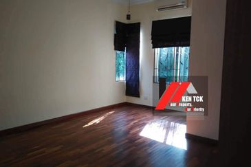 Jalan Rimba Riang 9/1