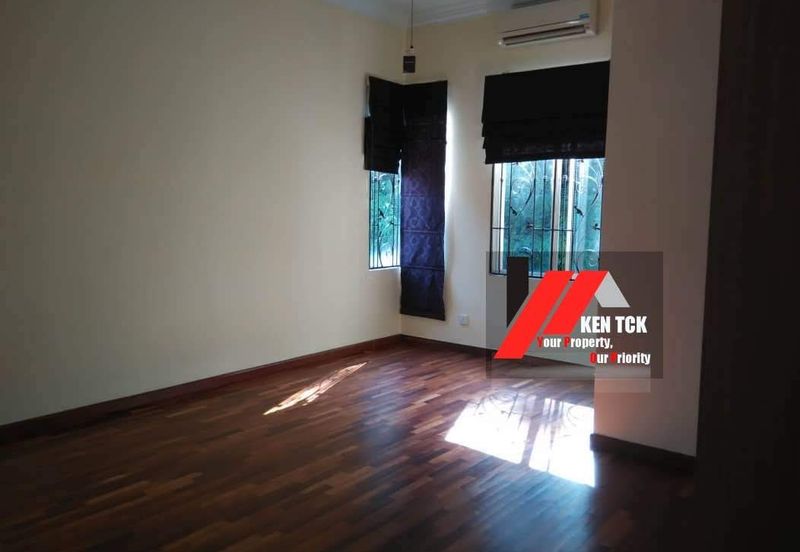 Jalan Rimba Riang 9/1