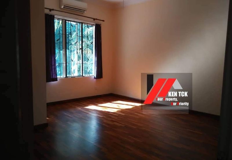 Jalan Rimba Riang 9/1