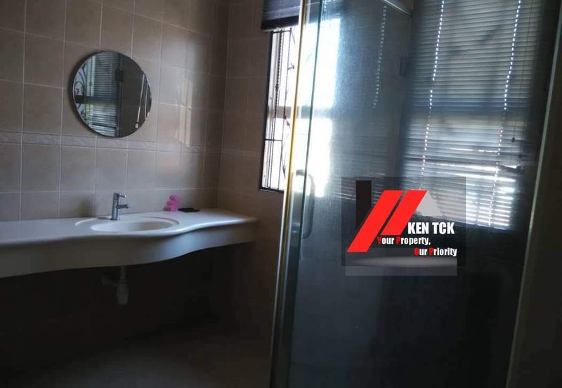 Jalan Rimba Riang 9/1