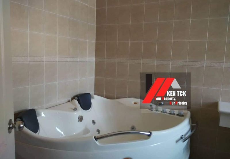 Jalan Rimba Riang 9/1