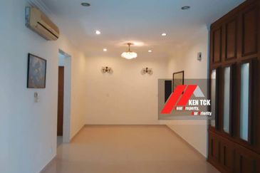 Jalan Rimba Riang 9/1