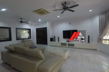 Jalan Rimba Riang 9/12