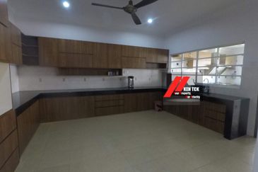 Jalan Rimba Riang 9/12