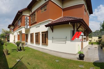 Jalan Rimba Riang 9/12