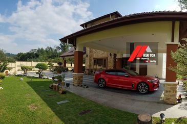 Jalan Rimba Riang 9/12