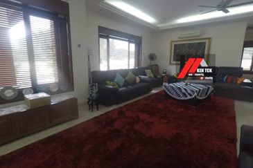 Jalan Rimba Riang 9/12