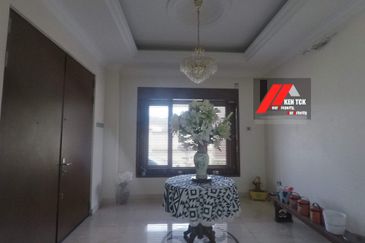 Jalan Rimba Riang 9/12