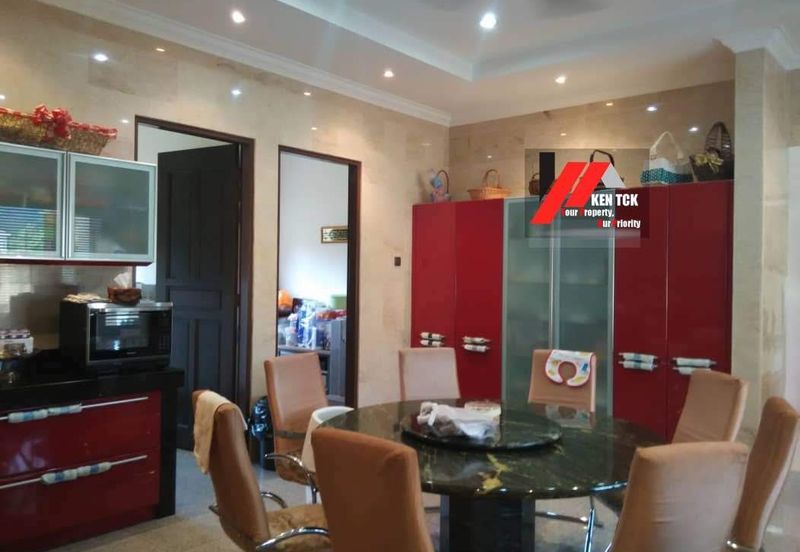 Jalan Rimba Riang 9/12