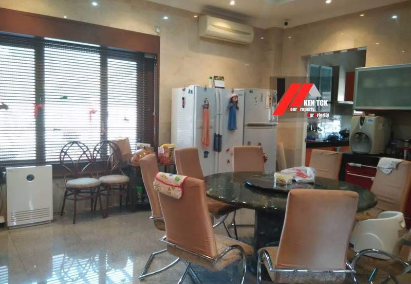 Jalan Rimba Riang 9/12