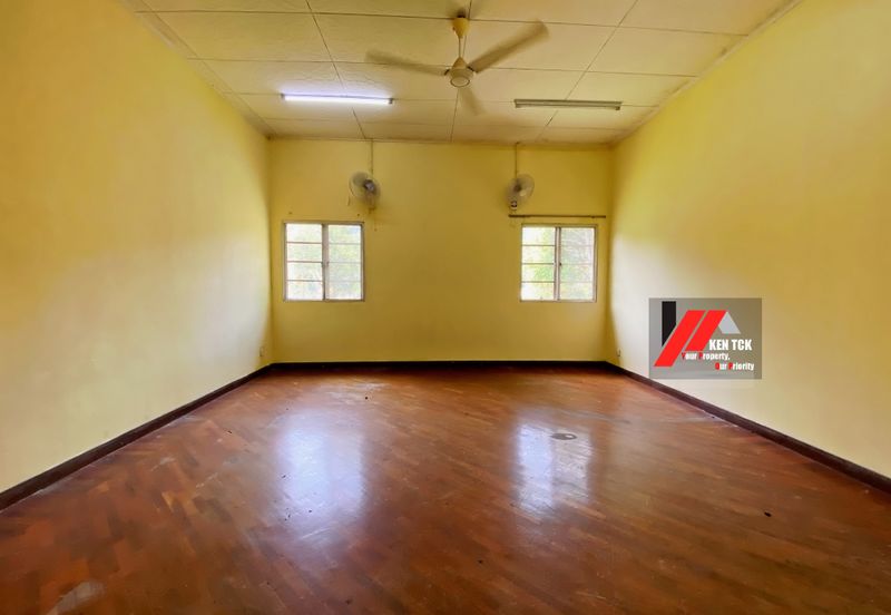 Jalan Rimba Riang 9/6