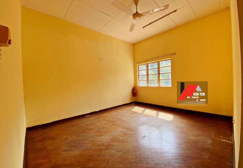 Jalan Rimba Riang 9/6