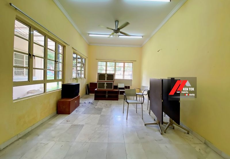 Jalan Rimba Riang 9/6