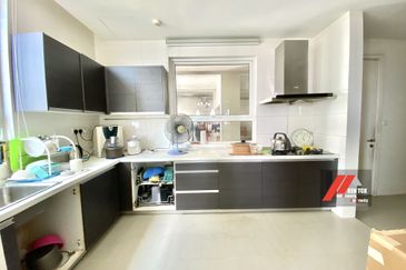 Rafflesia @ The Hill