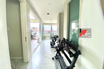 Rafflesia @ The Hill