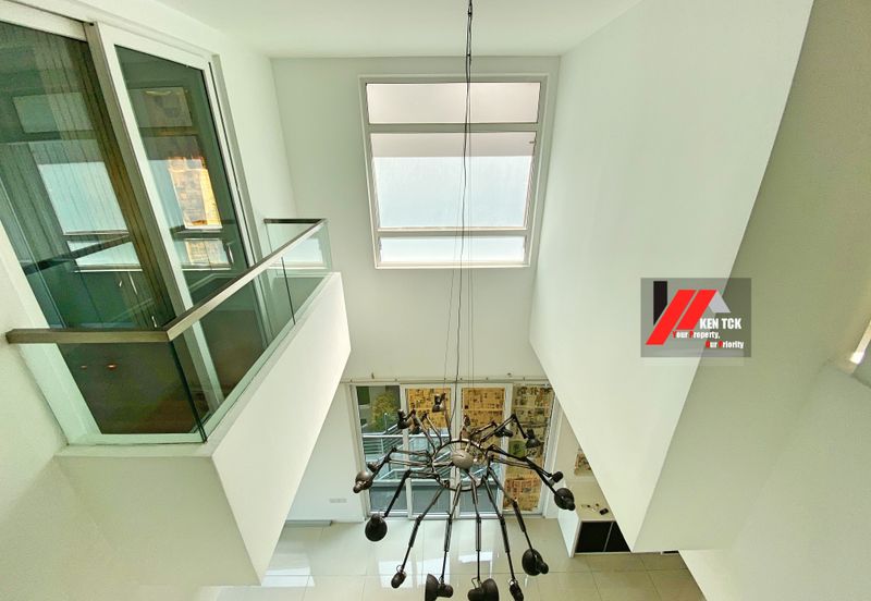 Rafflesia @ The Hill