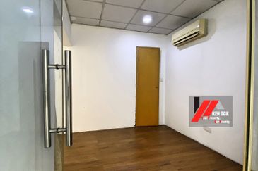 Rafflesia @ The Hill