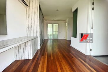 Rafflesia @ The Hill