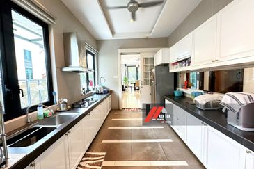 Tropicana Golf & Country Resort