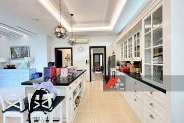 Tropicana Golf & Country Resort