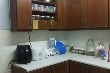  Apartment Pantai dalam ,block 55 kuala lumpur