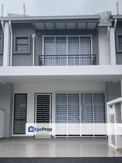 [Diamond City, Semenyih], Double storey house rent, gated &guarded, Selangor, Semenyih