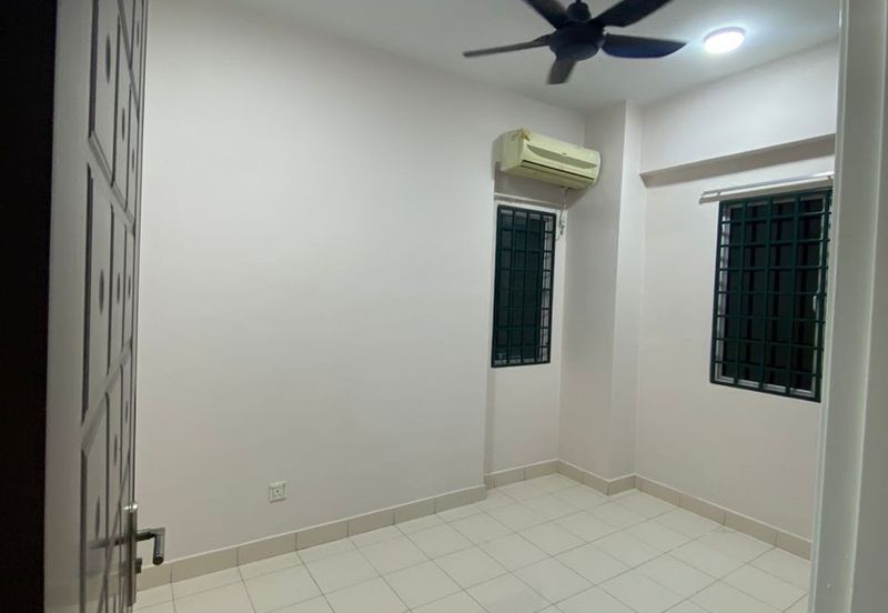 Taman Emas, Segambut