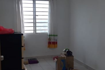 Taman Emas, Segambut