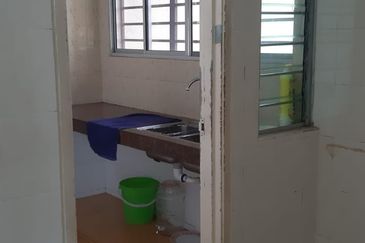 Taman Emas, Segambut