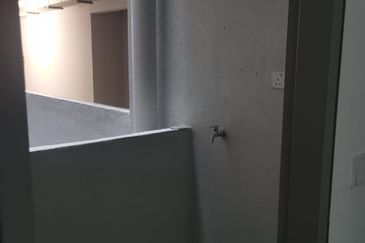 Taman Dahlia, Sepang