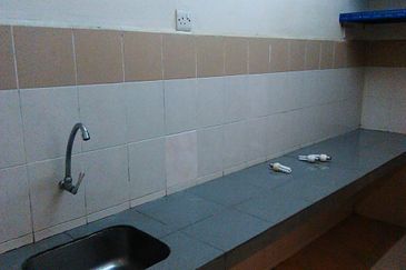 Residensi Bistaria, Ukay Bistari