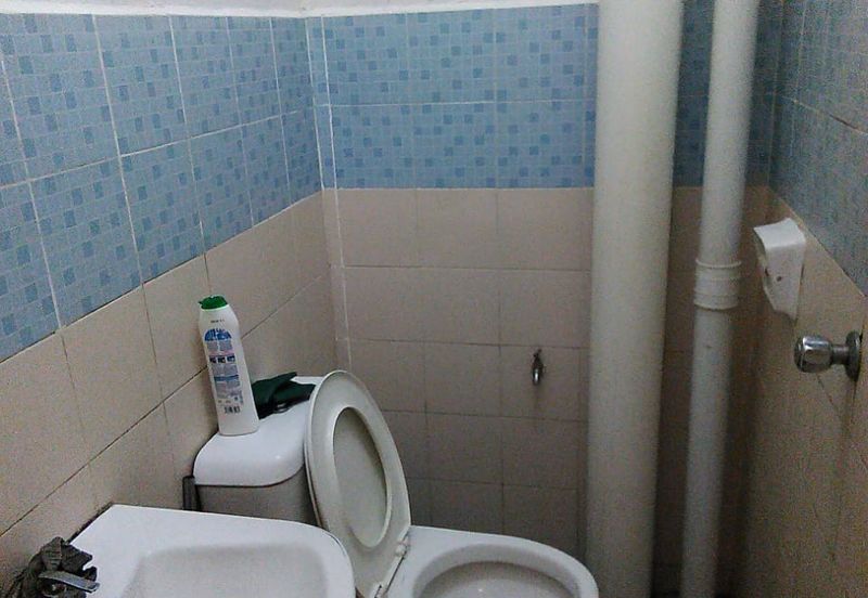 Residensi Bistaria, Ukay Bistari